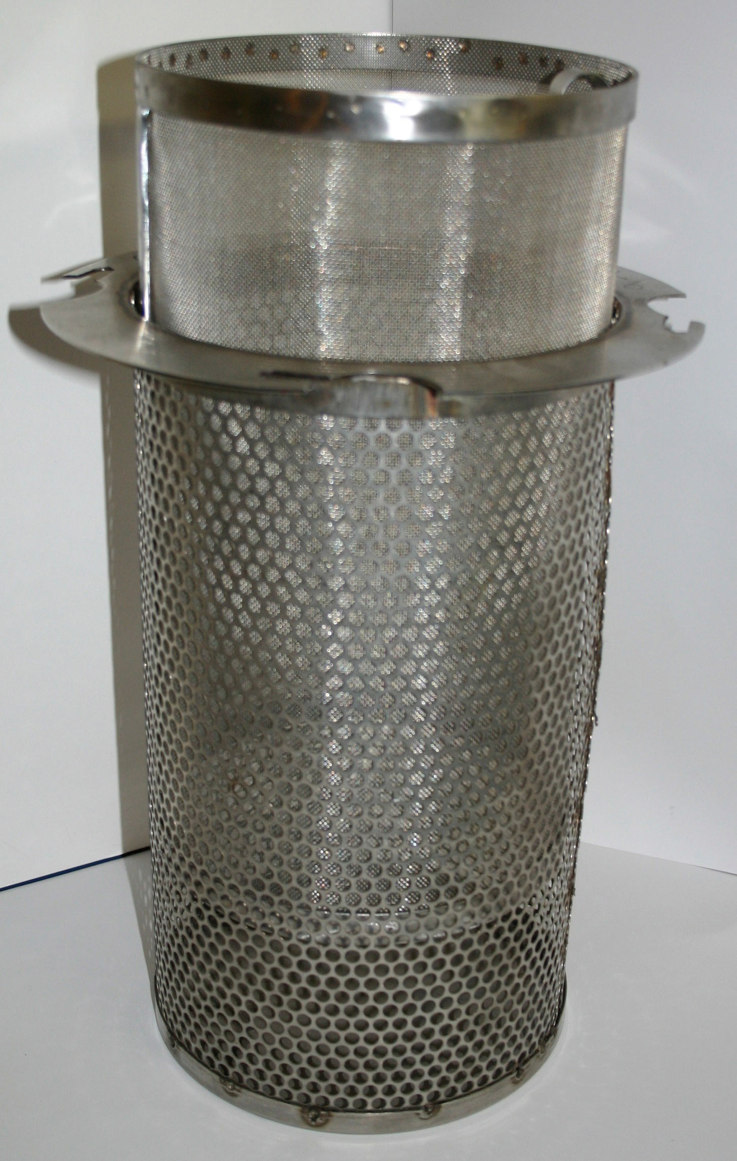 Perforated metal and wire mesh basket strainers FiltrIndustries